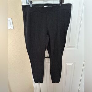 💜3/$15 Old navy polka dot stretch pants